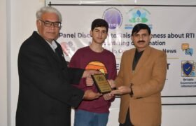 Panel discussion on RTI, media ethics, and misinformation held in Abbottabad.