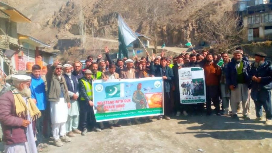 Upper Chitral: Solidarity Walk Held in Support of the Pakistan Armed Forces
