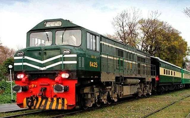 pakistan-railways-introduces-second-upgraded-rack-of-awam-express