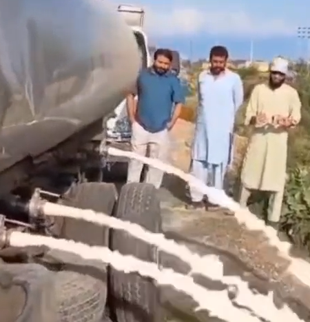 Khyber Pakhtunkhwa Food Authority takes major action against harmful products