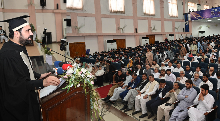 Chief Minister Khyber Pakhtunkhwa addresses Peshawar University convocation